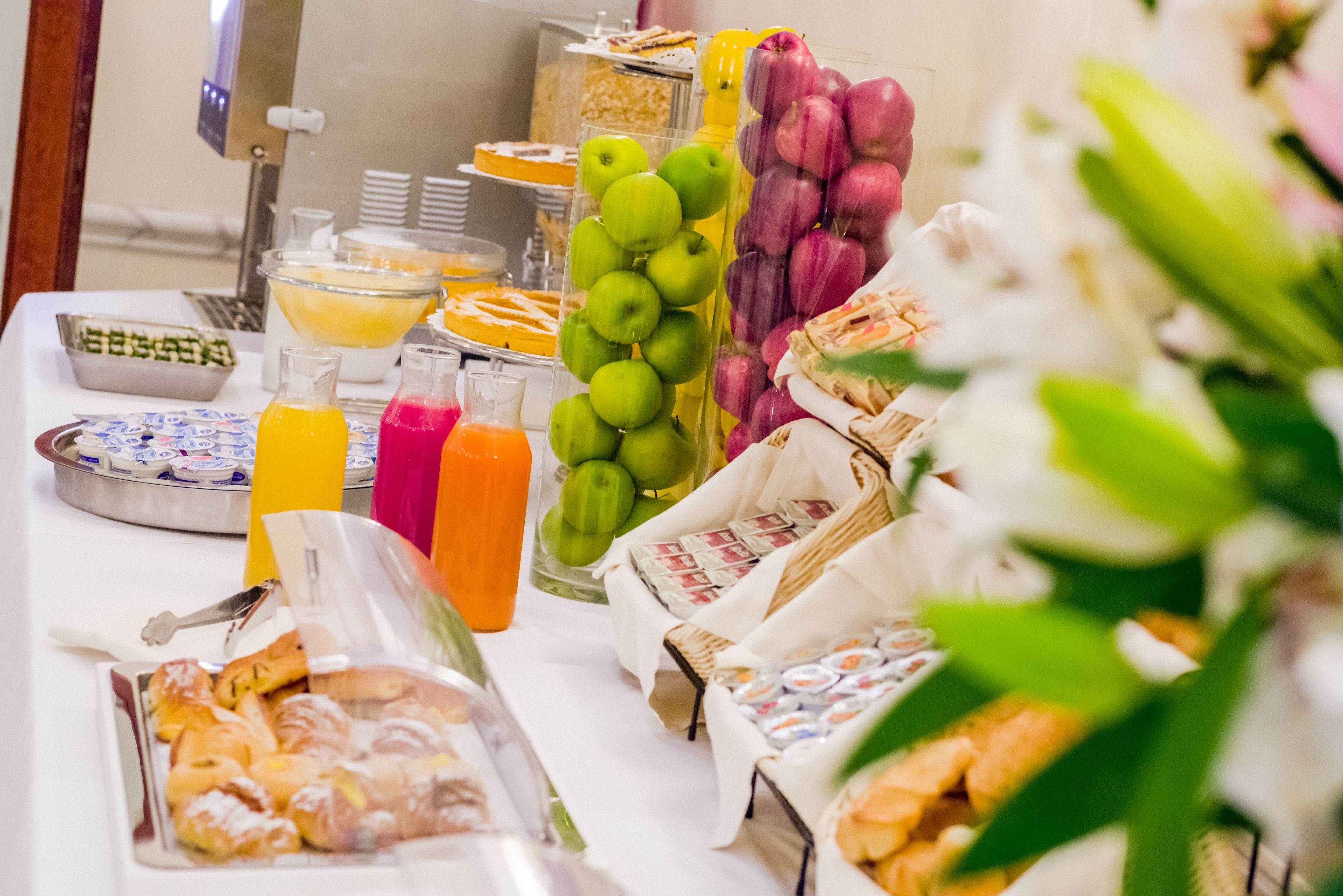 Raeli Hotel Lazio — Fotos 1